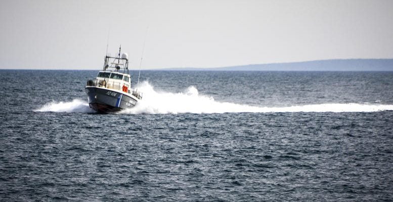 Βυθίστηκε σκάφος με μετανάστες στην Φολέγανδρο