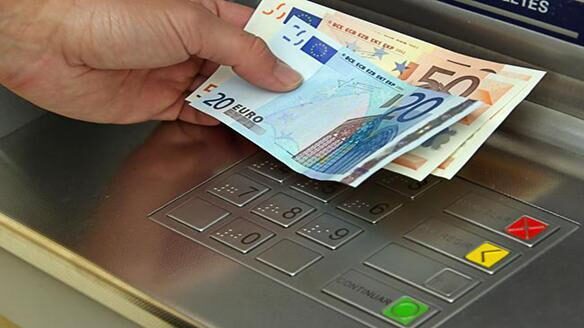 ΔΥΠΑ: Αντίστροφη μέτρηση για επίδομα 479 ευρώ - 