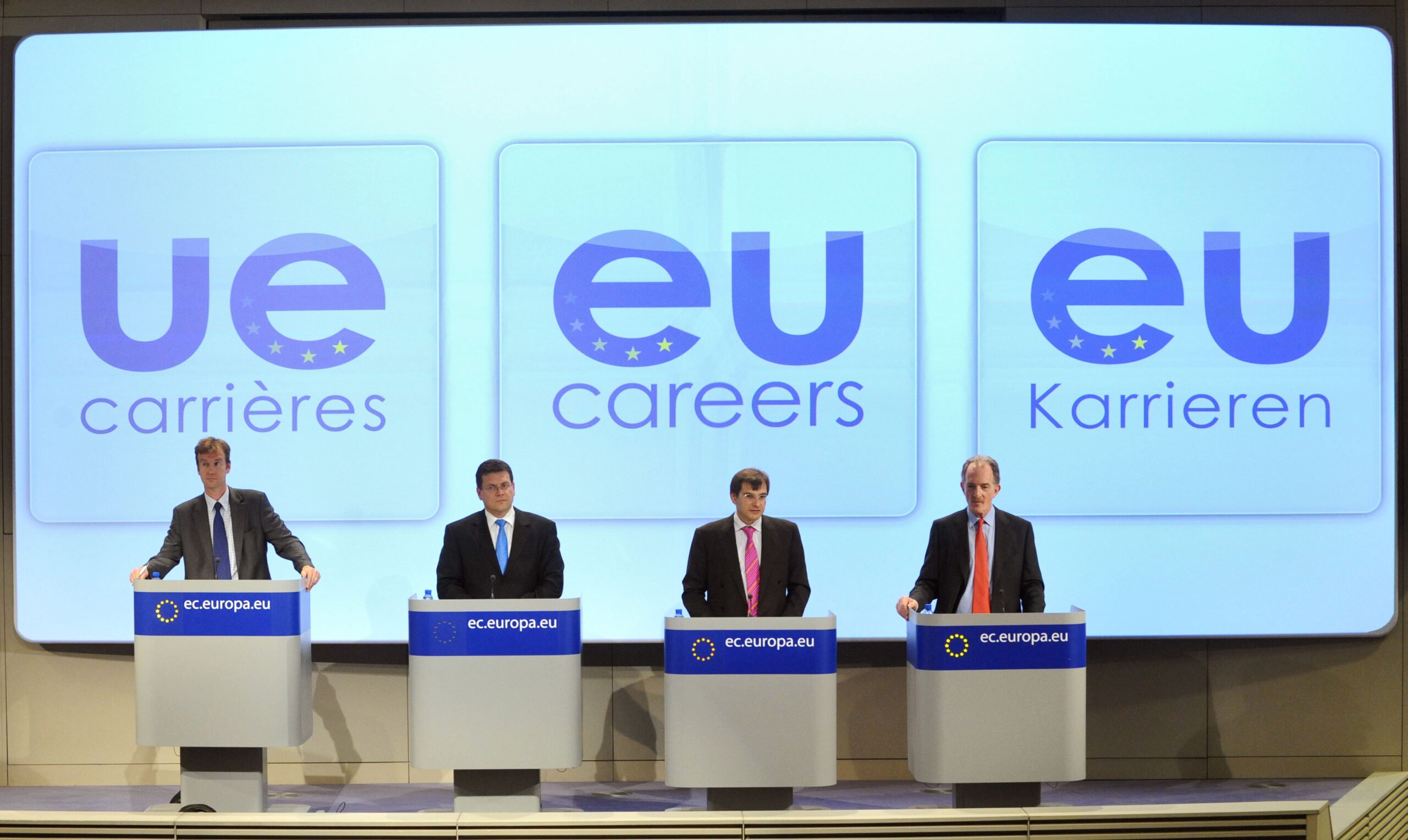Ευρωπαϊκή Ένωση: "Ανοικτές" θέσεις για 21 ειδικότητες