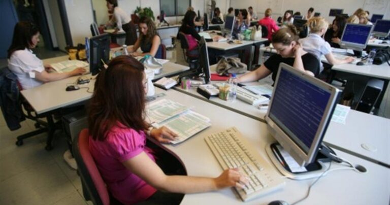 Επίδομα μητρότητας: Πώς θα λάβετε 13.000 ευρώ με βασικό μισθό