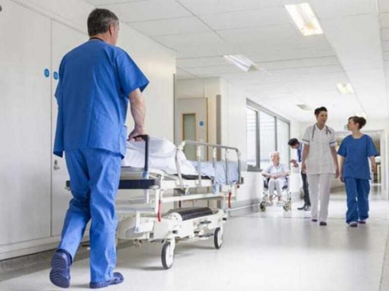 Γερμανία: Νοσηλευτής καταδικάστηκε σε ισόβια για τη δολοφονία 10 ασθενών