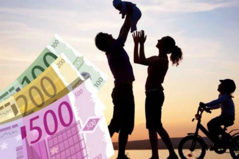 Επίδομα παιδιού: Πότε θα γίνει η πρώτη πληρωμή για το 2025