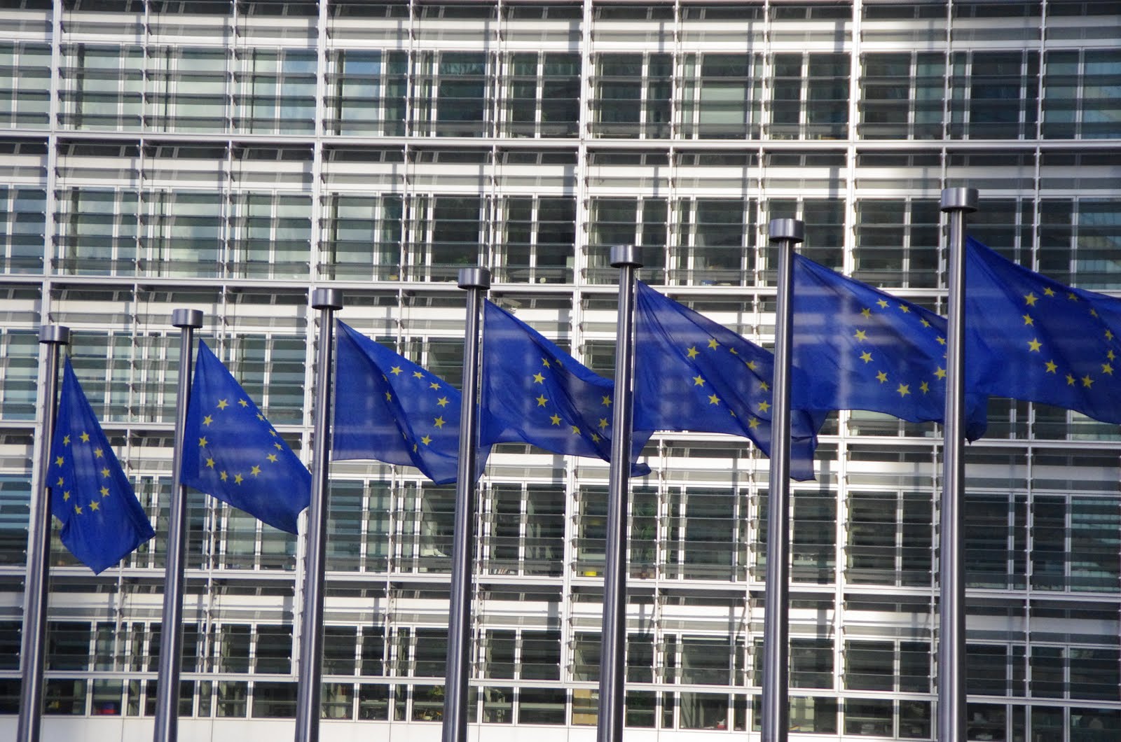 «Ευρωπαϊκό ΑΣΕΠ»: Κλείνουν οι αιτήσεις για 200 μόνιμες προσλήψεις διοικητικών