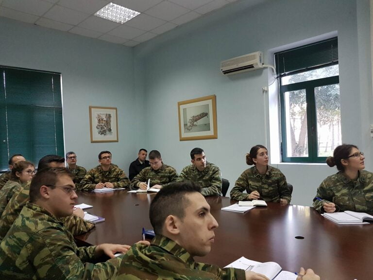 «Θητεία – Ευκαιρία»: Νέο μοντέλο στο στρατό με πιστοποίηση και μοριοδότηση για προσλήψεις ΑΣΕΠ