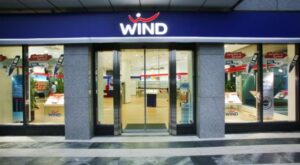 workenter wind katastima ktirio vitrina