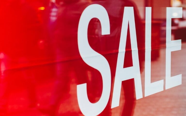 Πότε πέφτει η “Black Friday” για το 2024;