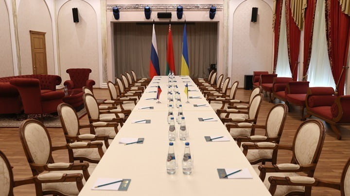 Στις 16:00 οι συνομιλίες Ουκρανίας – Ρωσίας