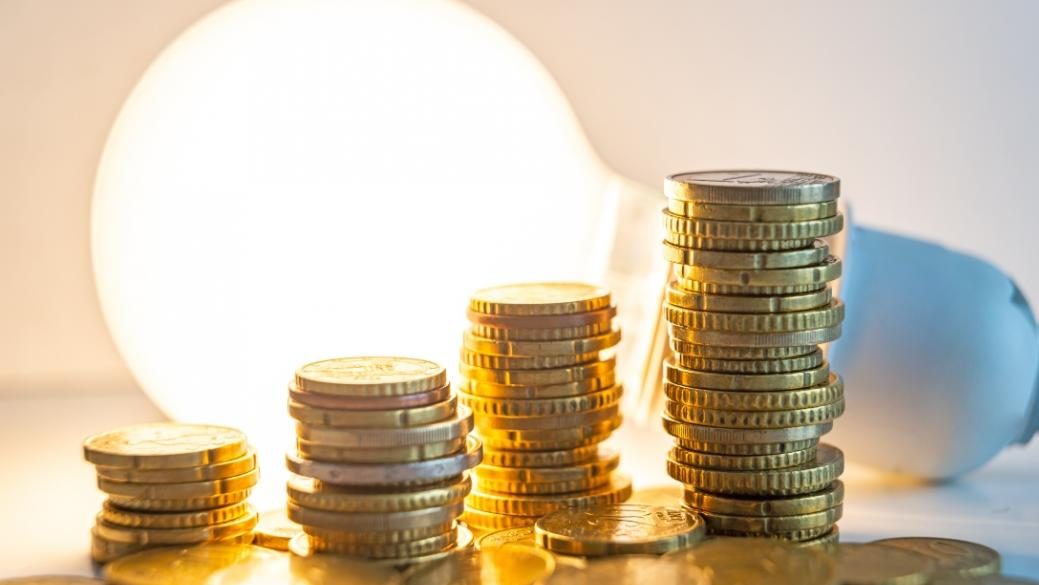 Σταϊκούρας: 2 δισ. ευρώ τον Σεπτέμβριο σε νοικοκυριά και επιχειρήσεις για επιδότηση λογαριασμών ρεύματος