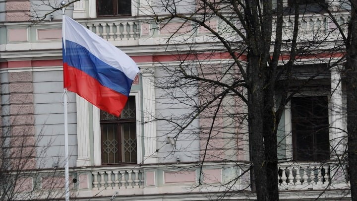 Ευρωπαϊκές χώρες απελαύνουν μαζικά Ρώσους διπλωμάτες