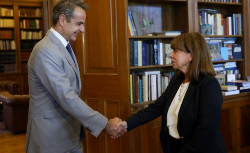 Συνάντηση του πρωθυπουργού Κυριάκου Μητσοτάκη με την Πρόεδρο της Δημοκρατίας Κατερίνα Σακελλαροπούλου