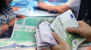 Χρέη στην εφορία: Καλπάζουν οι οφειλές από 50 έως 500 ευρώ