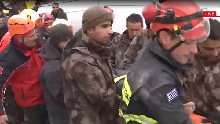 Τουρκία - Έλληνες της ΕΜΑΚ: «Δυστυχώς έχουμε αφήσει νεκρούς στα συντρίμμια»