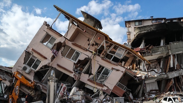 Σεισμός στην Τουρκία: Η κυβέρνηση εκδίδει κανόνες ανοικοδόμησης για τις πληγείσες περιοχές
