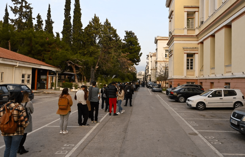 Τέμπη: Σε εξέλιξη η εθελοντική αιμοδοσία στην Αθήνα