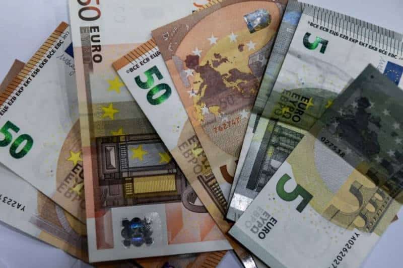 ΔΥΠΑ: Νέες πληρωμές για το μπόνους 300 ευρώ σε νέους δικαιούχους