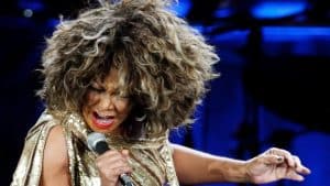 w24 220632TinaTurner14695998