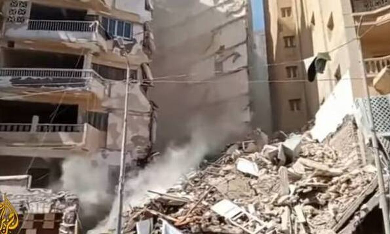 Αίγυπτος: Κατέρρευσε κτήριο 13 ορόφων