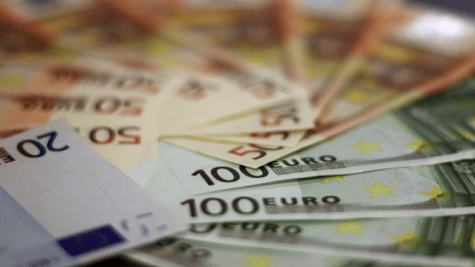 Επίδομα εφάπαξ 1.000 ευρώ με την υποβολή μιας αίτησης (ΑΝΑΚΟΙΝΩΣΗ)
