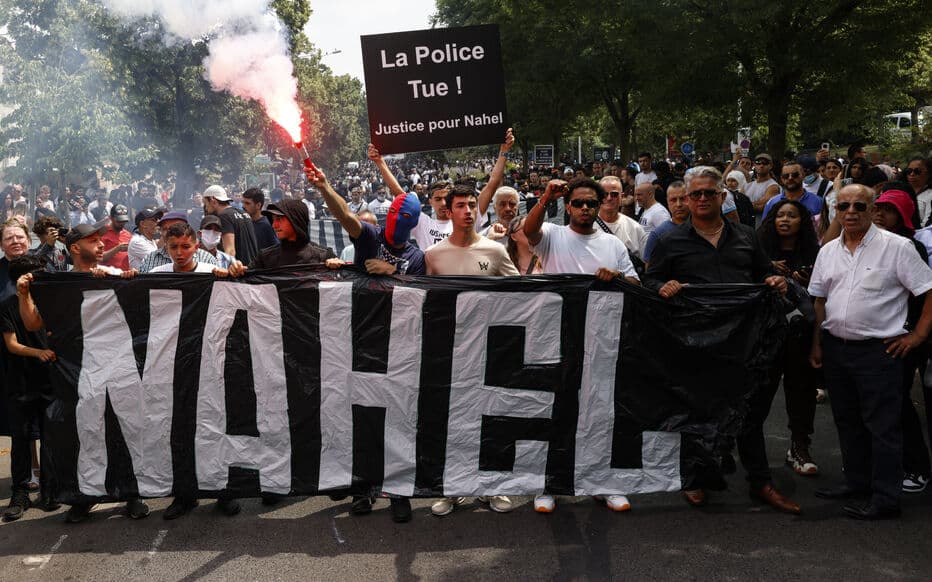Γαλλία: Η εξέγερση των «αθλίων» και η νέα Δεξιά του Μακρόν
