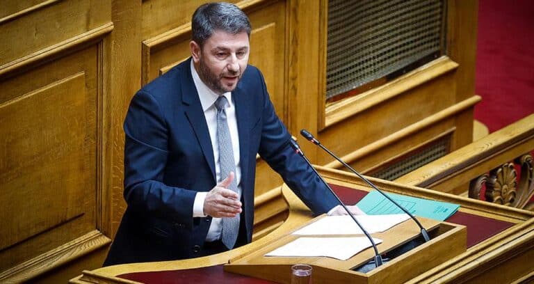 Ανδρουλάκης- ΟΠΕΚΕΠΕ: “Εξευτελίσατε τη Βουλή με επιστολικές ψήφους”