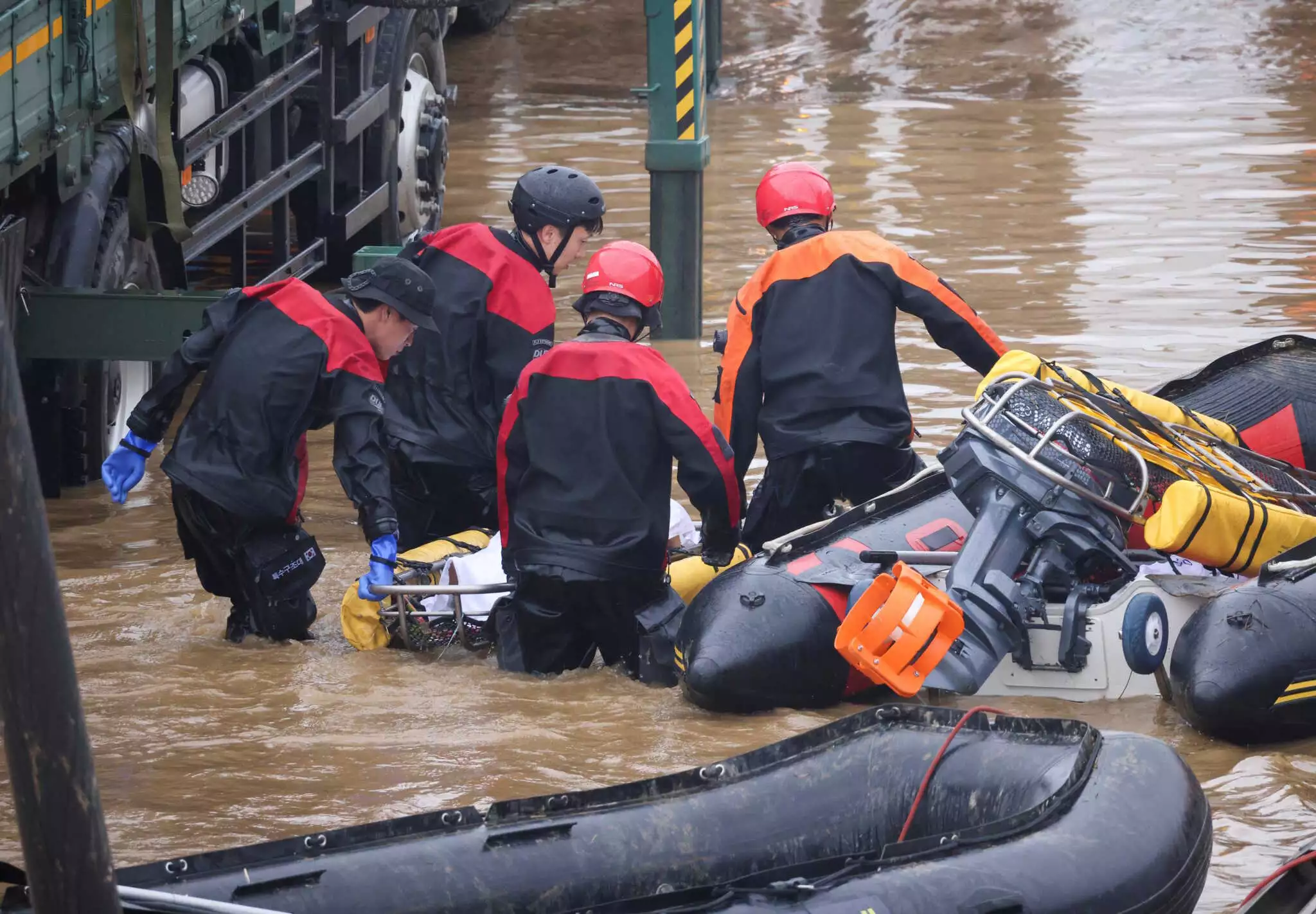 Νότια Κορέα: Στους 39 οι νεκροί από τις καταστροφικές πλημμύρες