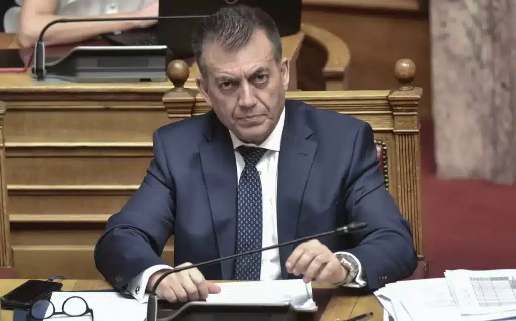 Παραίτηση Μηταράκη: Νέος υπουργός ο Οικονόμου – Υπουργοποίηση Βρούτση