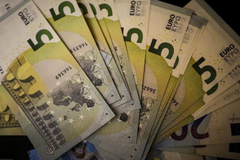 Το πιο “εύκολο” επίδομα – Το λαμβάνουν όλοι με μία αίτηση άμεσα