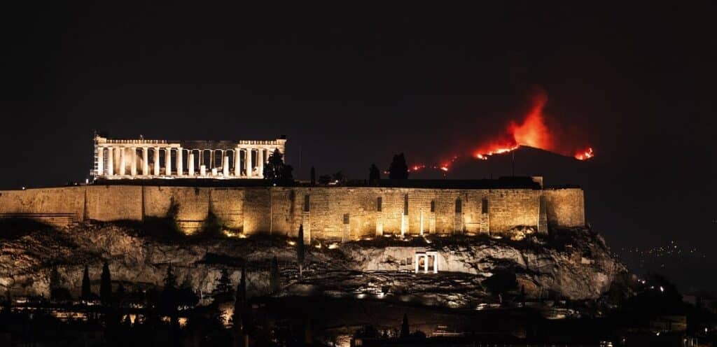 Χώρα υπό διάλυση
