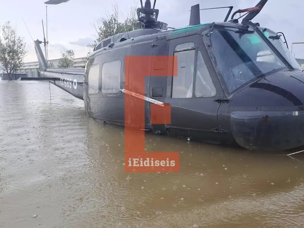 Σοκ με ελικόπτερα που κολυμπάνε – Εικόνες ντροπής από τη βάση στο Στεφανοβίκειο