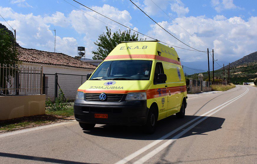 Θεσσαλονίκη: 37χρονος έπεσε από μπαλκόνι – Νοσηλεύεται διασωληνωμένος