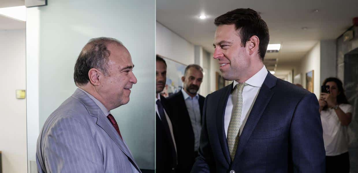 ΑΣΕΠ: Επίσκεψη στα γραφεία από τον πρόεδρο του ΣΥΡΙΖΑ Στέφανο Κασσελάκη