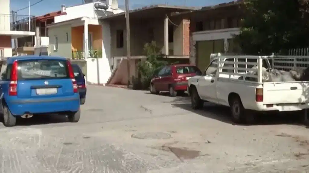 Δολοφονία 17χρονου στη Βοιωτία: Επεισόδια από ομάδες Ρομά σε Αττική και Θεσσαλονίκη (vid)