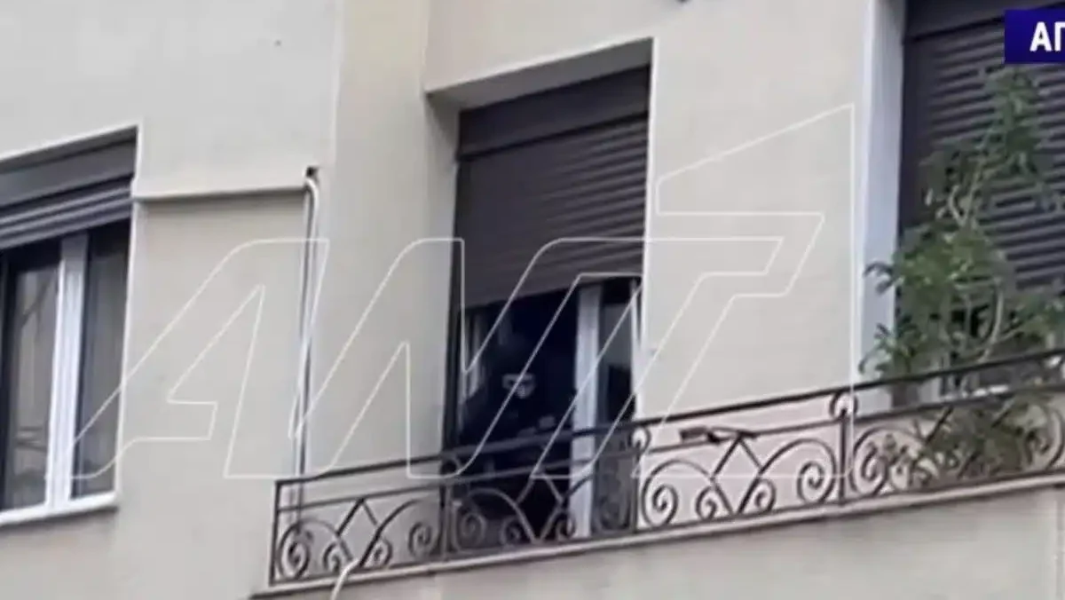 Φρίκη στα Πετράλωνα: Άνδρας αποπειράθηκε να βιάσει 2 κοπέλες σκαρφαλώνοντας στο μπαλκόνι