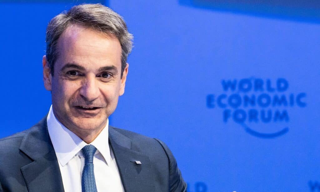 Δείτε live τη συνέντευξη Μητσοτάκη στο Bloomberg