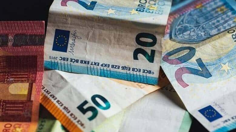 ΔΥΠΑ: Ποιες ειδικές κατηγορίες ανέργων δικαιούνται εφάπαξ επίδομα 718 ευρώ
