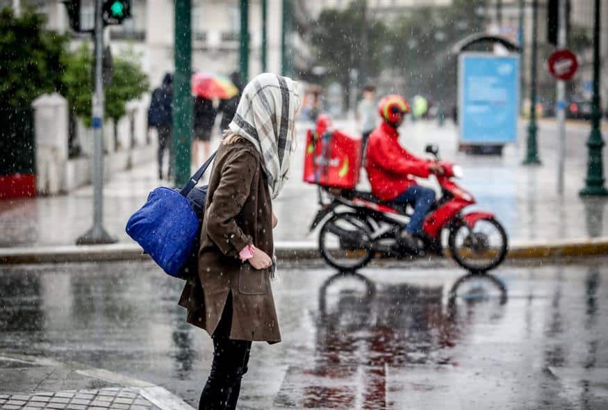 Καιρός: Πότε και ποιες ώρες θα βρέξει στην Αθήνα