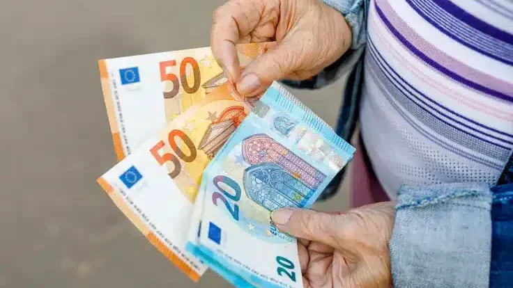 Συντάξεις 2024: Ποιοι εξασφάλισαν έως 1.000 ευρώ την τελευταία ημέρα του Γενάρη