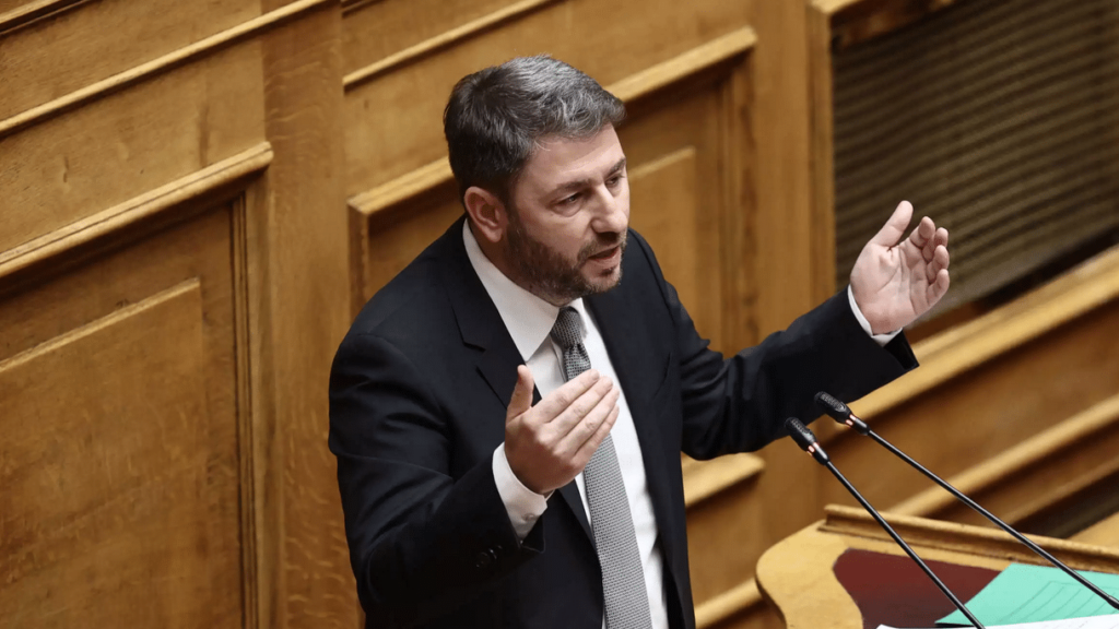 Ανδρουλάκης: «Το ΕΣΥ υποβαθμίζεται καθημερινά – Η υγεία δεν μπορεί να είναι είδος πολυτελείας»