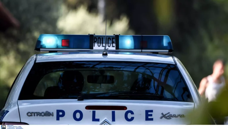 Θεσσαλονίκη: Ανήλικοι έσπασαν θυρίδες courier