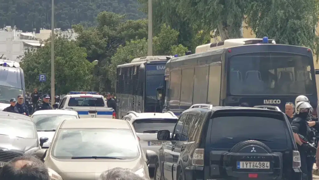 Γυναικοκτονία Αγίων Αναργύρων: Προσωρινά κρατούμενος ο 39χρονος δολοφόνος