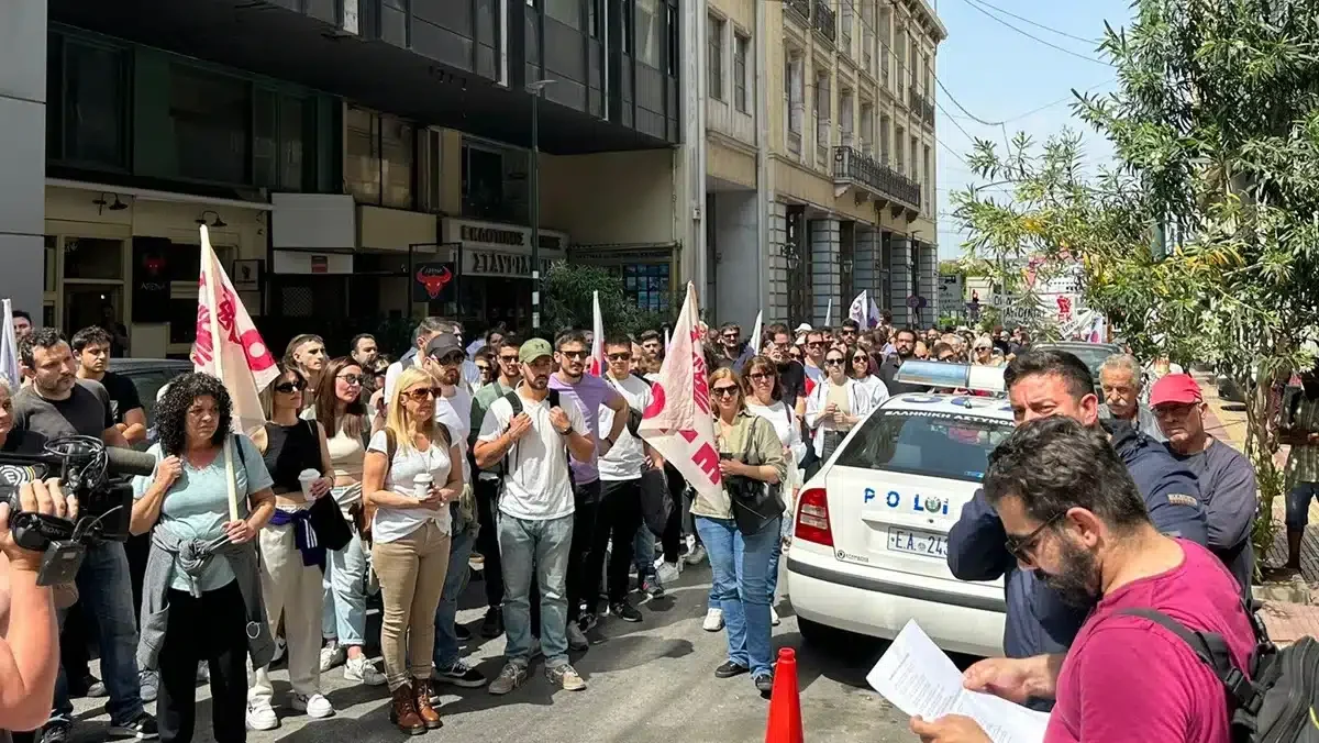 Πορεία στον Πειραιά για τον θάνατο του 31χρονου αστυνομικού