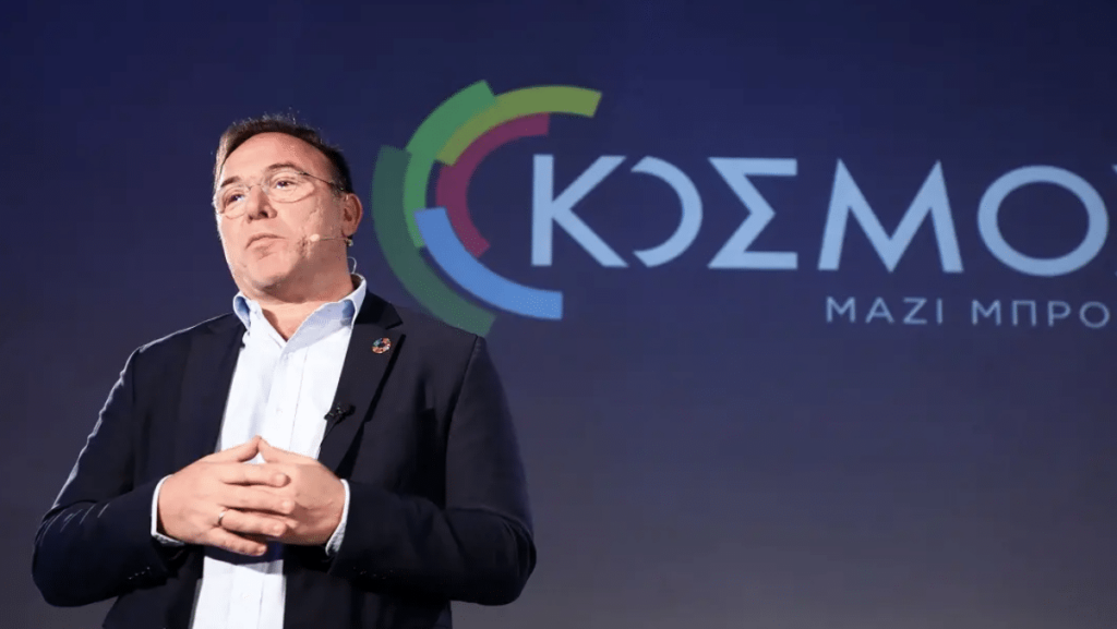 Κόκκαλης κατά Μητσοτάκη: Από το «μένουμε Ευρώπη», στα χνάρια του Όρμπαν