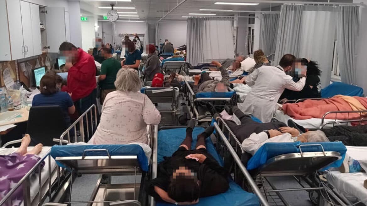 Ελλάδα 2024: Τριτοκοσμικές εικόνες στο Γεννηματάς - «Σαρδέλες» οι ασθενείς στα ράντζα