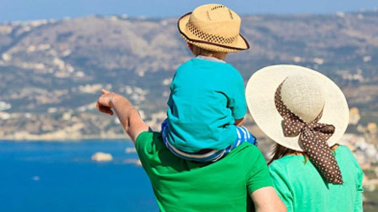 Επεκτείνεται ο Κοινωνικός Τουρισμός – Πότε μπορείτε να κάνετε διακοπές με επιδότηση