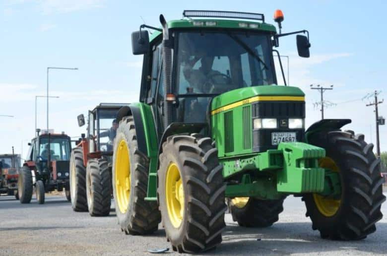 Προκηρύξεις 2024: Προσλήψεις για οδηγούς - χειριστές γεωργικών ελκυστήρων στον δήμο Αγρινίου