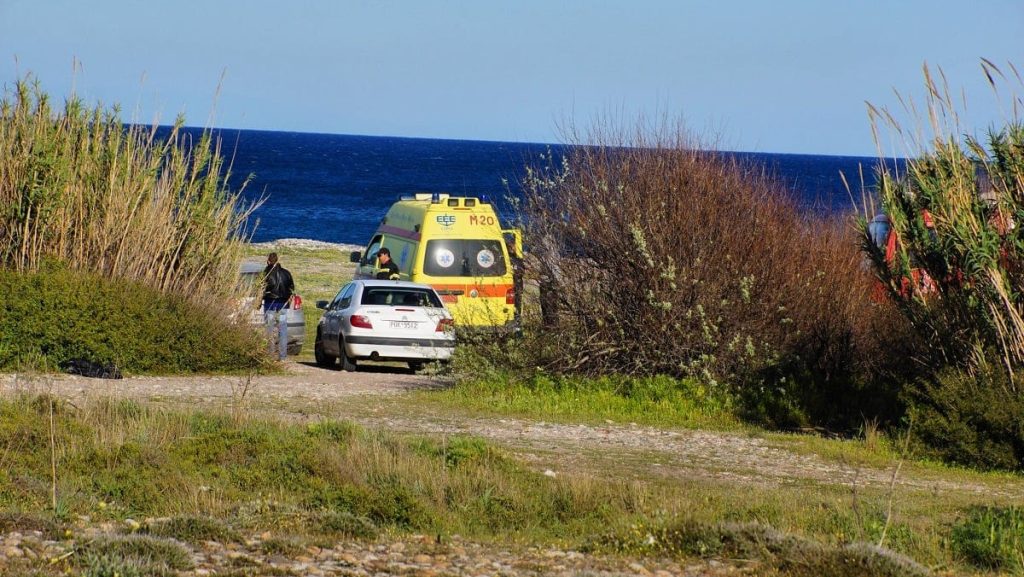 Τρόμος στη Γλυφάδα: Σορός γυναίκας γύρω στα 40 εντοπίστηκε στην μαρίνα του Αγίου Κοσμά