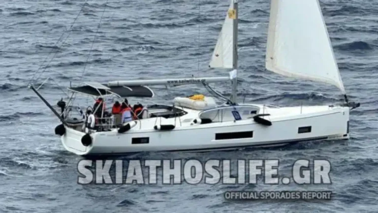 Σοκ στη Σκόπελο: Ακυβέρνητο ιστιοφόρο στα ανοιχτά του νησιού (ΒΙΝΤΕΟ)