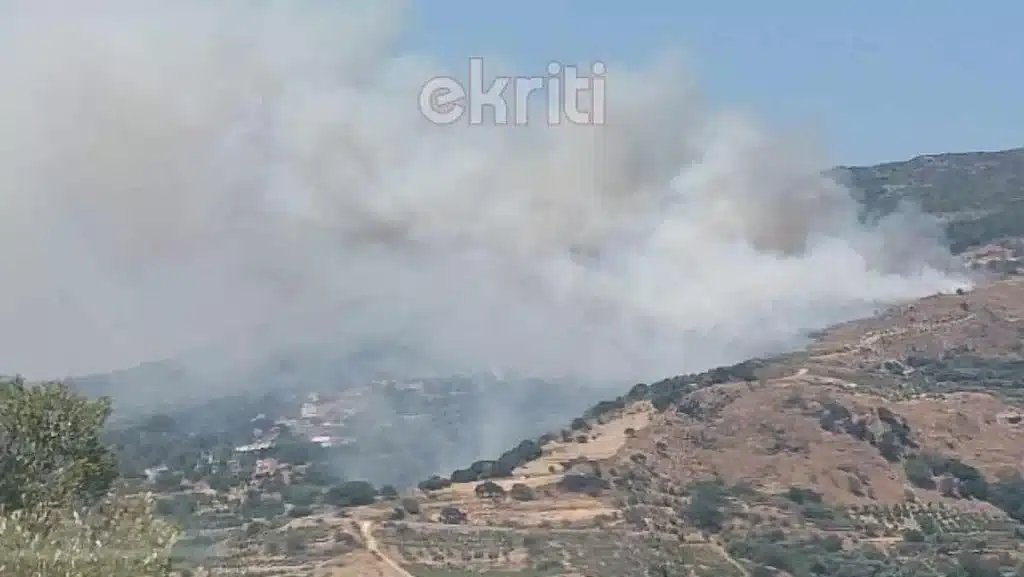 Φωτιά στα Χανιά – Μήνυμα για εκκένωση σε δύο χωριά από το 112