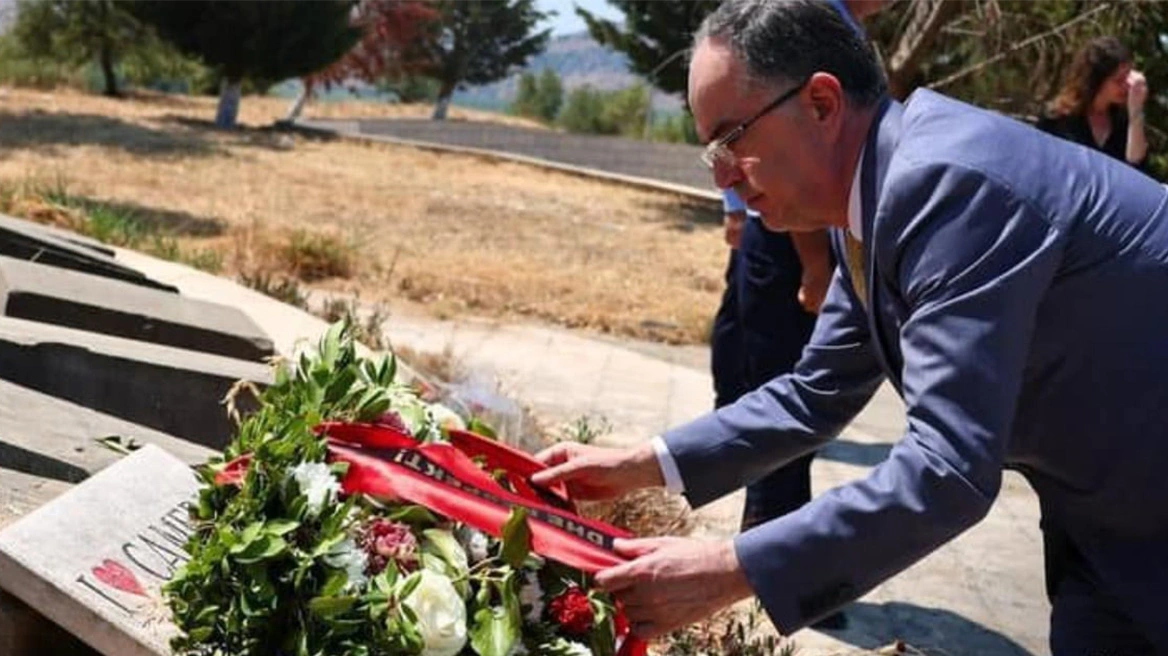 Ο Αλβανός πρόεδρος σε προκλητική τελετή για τη «γενοκτονία των Τσάμηδων»
