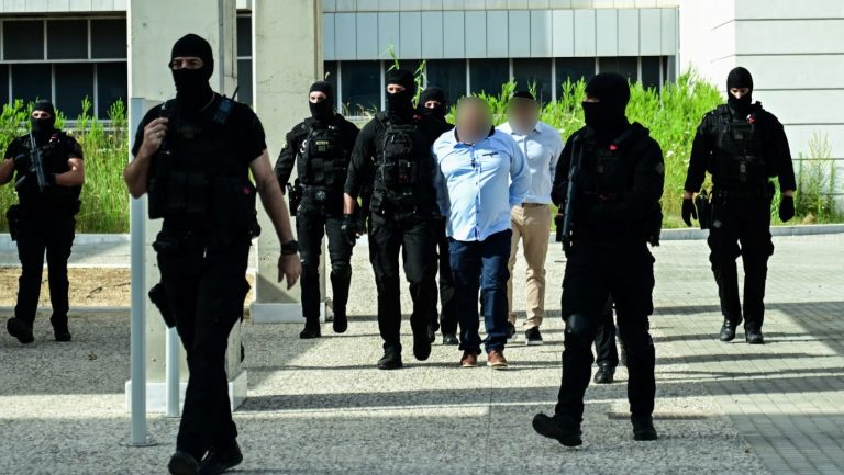 «Ο Καραϊβάζ είναι νεκρός λόγω της δημοσιογραφικής του ιδιότητας»